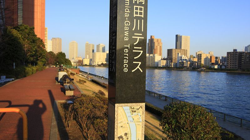 四川廣告製作精神堡壘獨特的風格魅力。