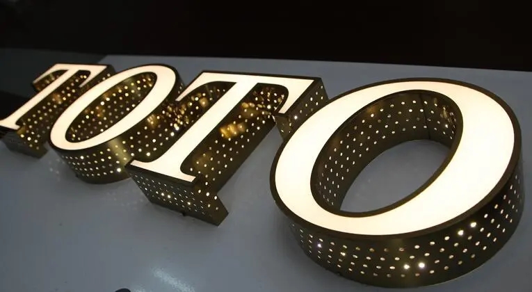 什麽叫水晶字用途及其它的特點？